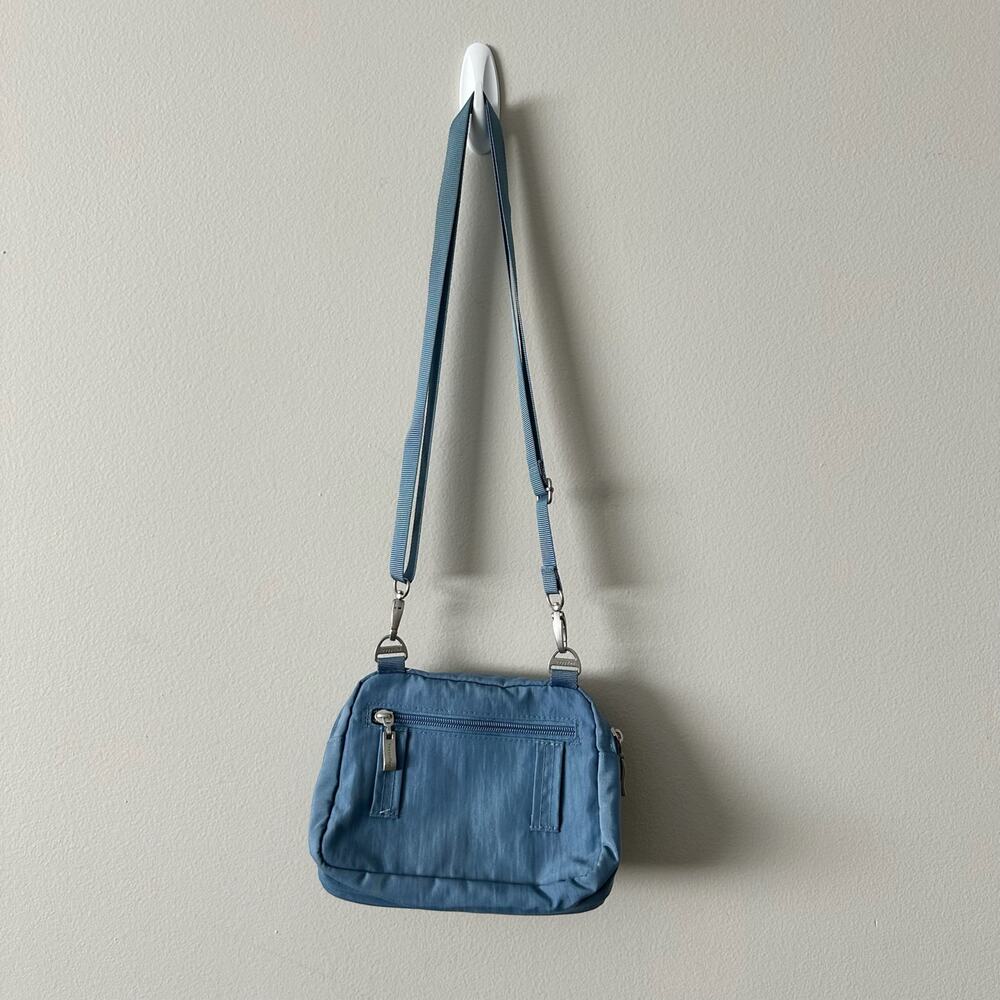 Baggallini Crossbody - Picture 5 of 10